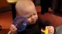 Pues eso, jejeje, que me encanta este vídeo. Cosas de niños que se suele decir: Un saludo.