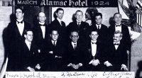 Después de mi primera incursión escribiendo una serie de artículos dedicados a un torneo, como fue el Candidatos de Zúrich 1953, voy a empezar otra nueva dedicada esta vez al [&hellip;]