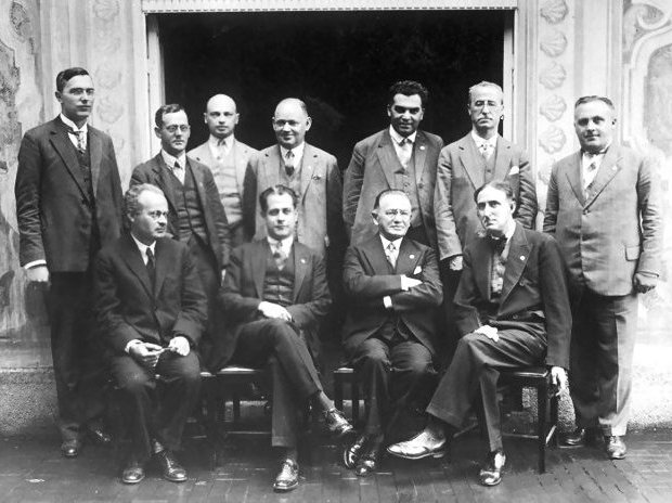 Bad Kissingen 1928: Euwe, Yates, Tartakower, Spielmann, Reti, Mieses, Bogoljubow, Nimzowitsch, Capablanca, Tarrasch, Marshall